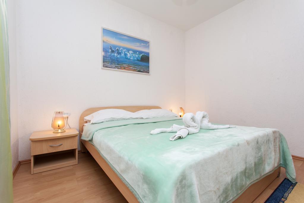 Apartments Boskoviceva Punat Exterior photo