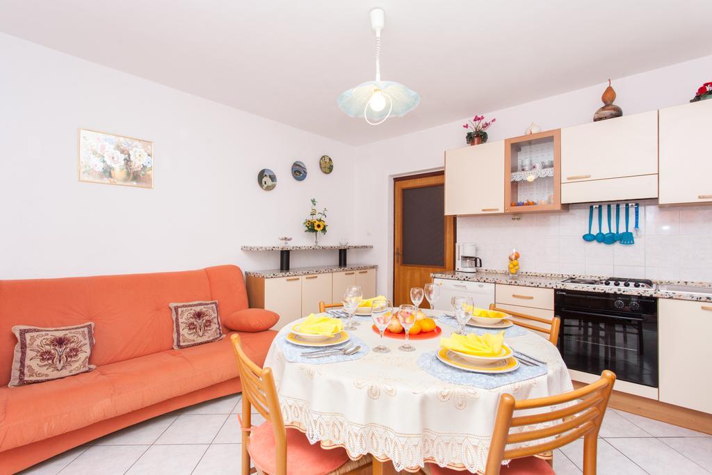 Apartments Boskoviceva Punat Exterior photo